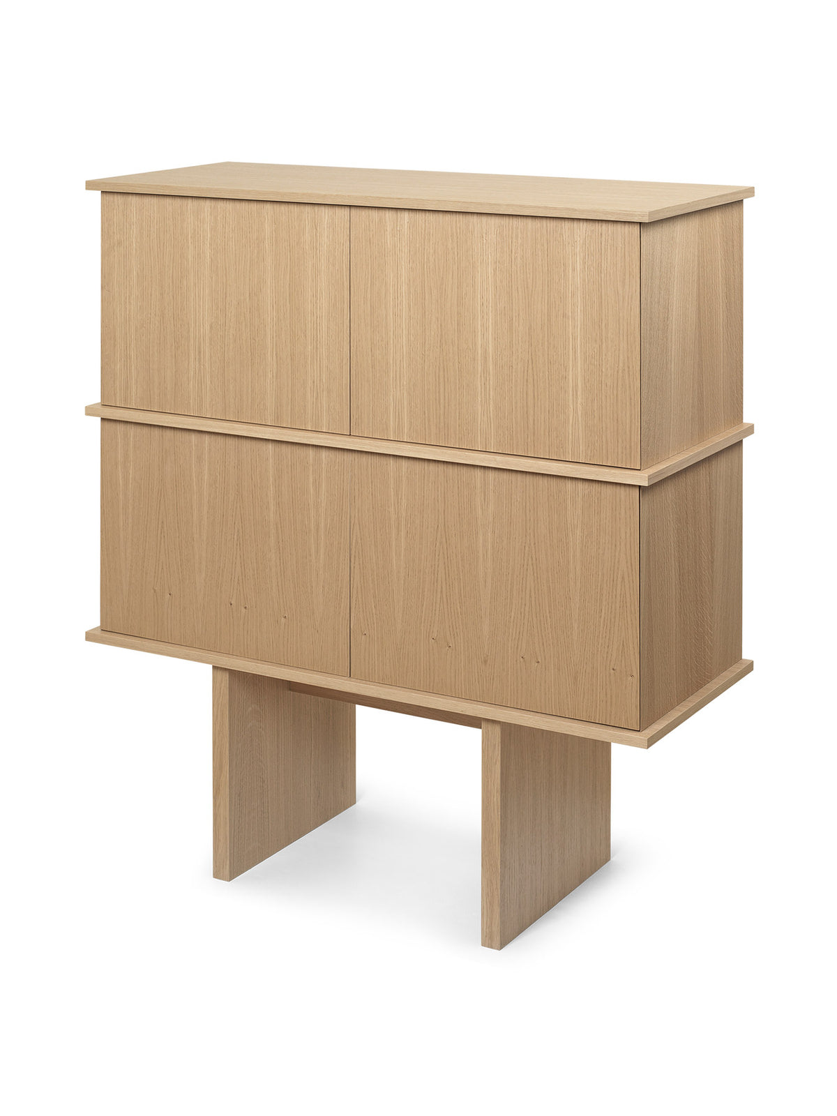 Stilt Sideboard Double in Natural Oak präsentiert im Onlineshop von KAQTU Design AG. Sideboard ist von Ferm Living
