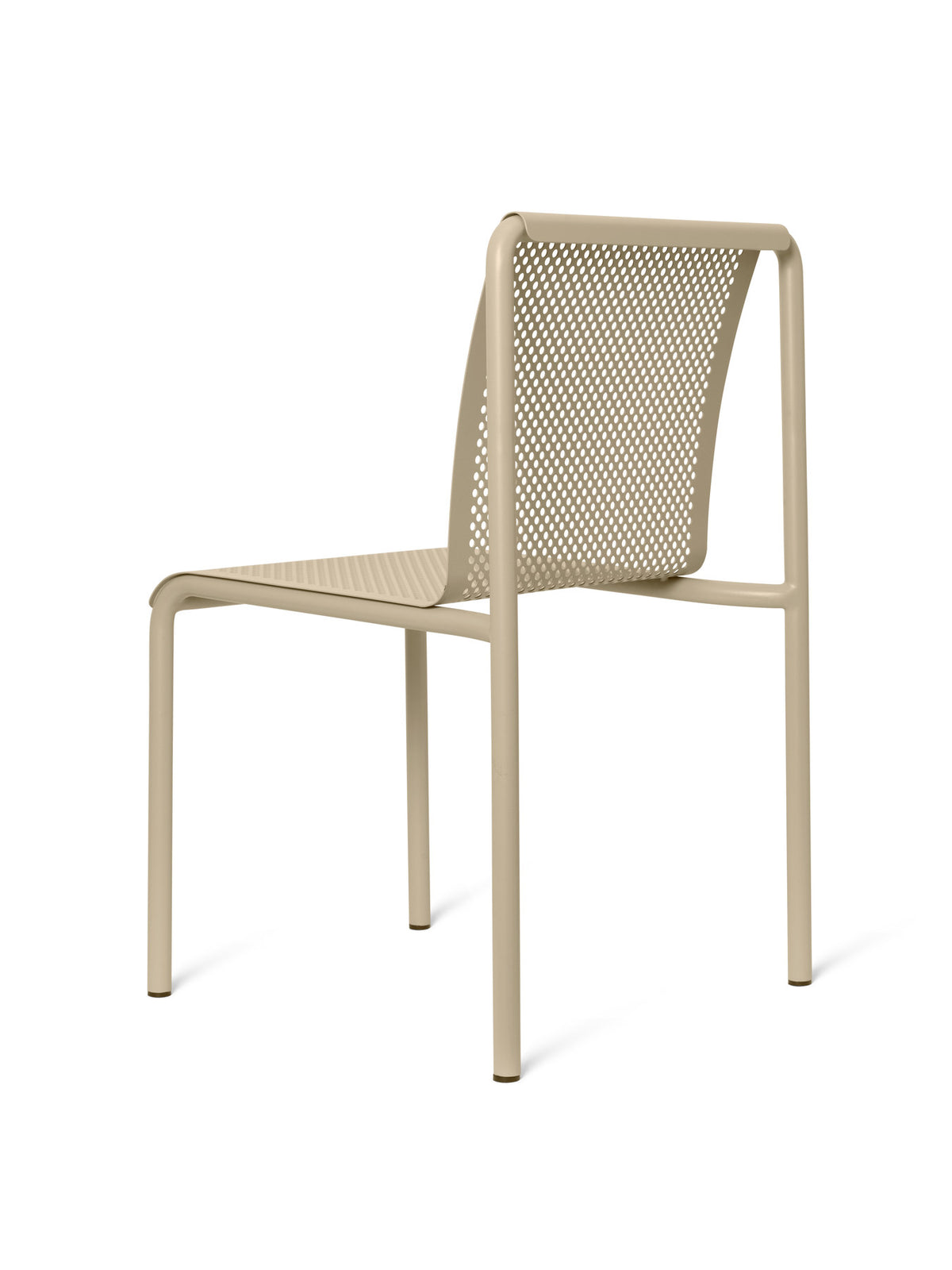 Dapple Stuhl in Kaschmir präsentiert im Onlineshop von KAQTU Design AG. Gartenstuhl ist von Ferm Living