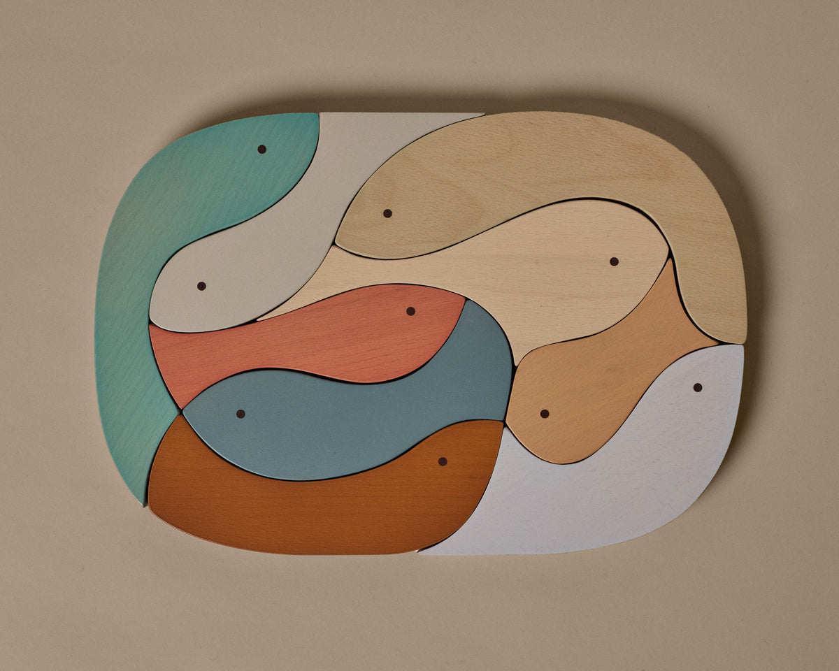 Shoal Puzzle in Multi präsentiert im Onlineshop von KAQTU Design AG. Spielzeug ist von Ferm Living