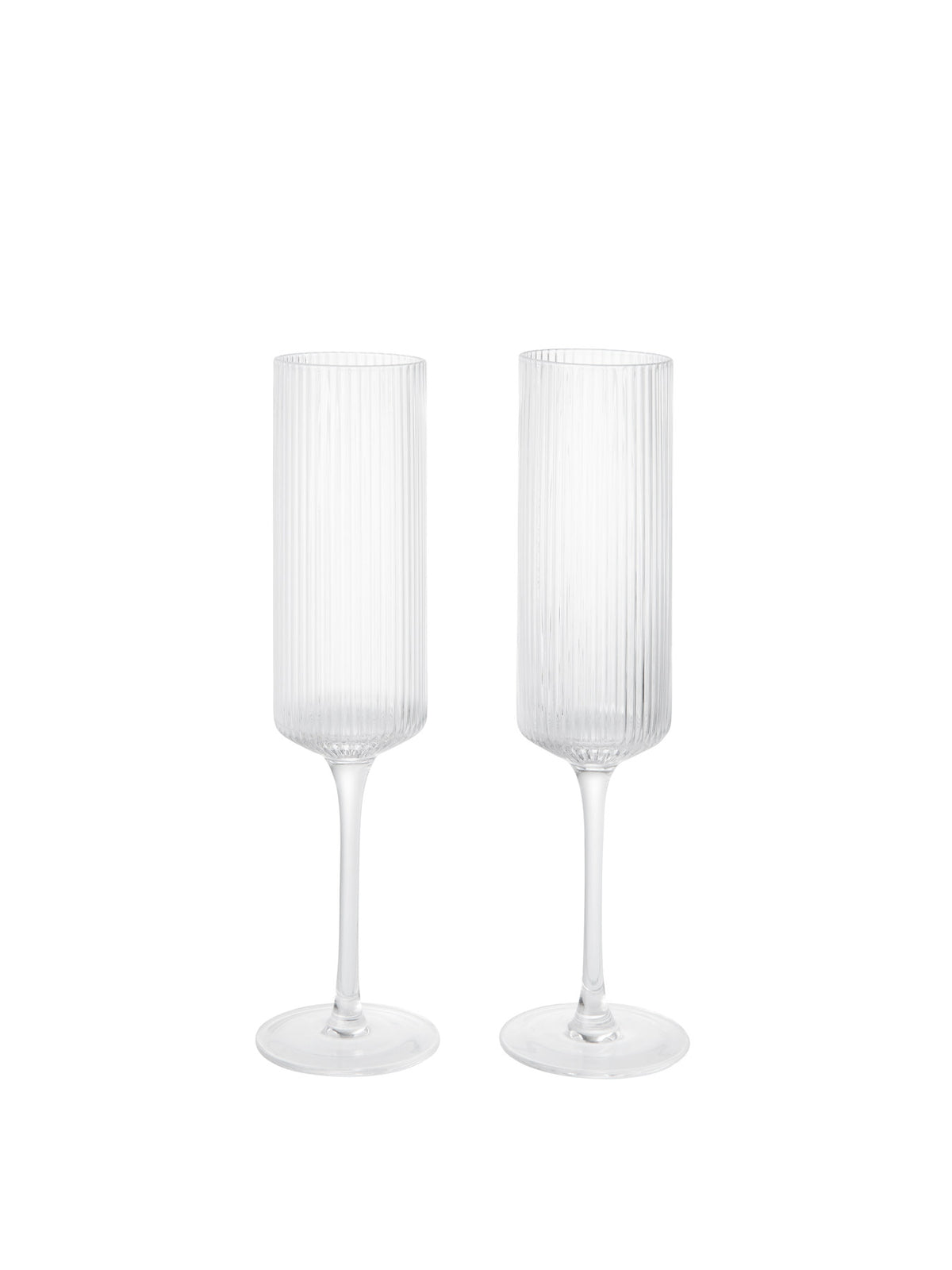 Ripple Champagnerflöten Set aus 2 in Klar präsentiert im Onlineshop von KAQTU Design AG. Champagner Flutes ist von Ferm Living