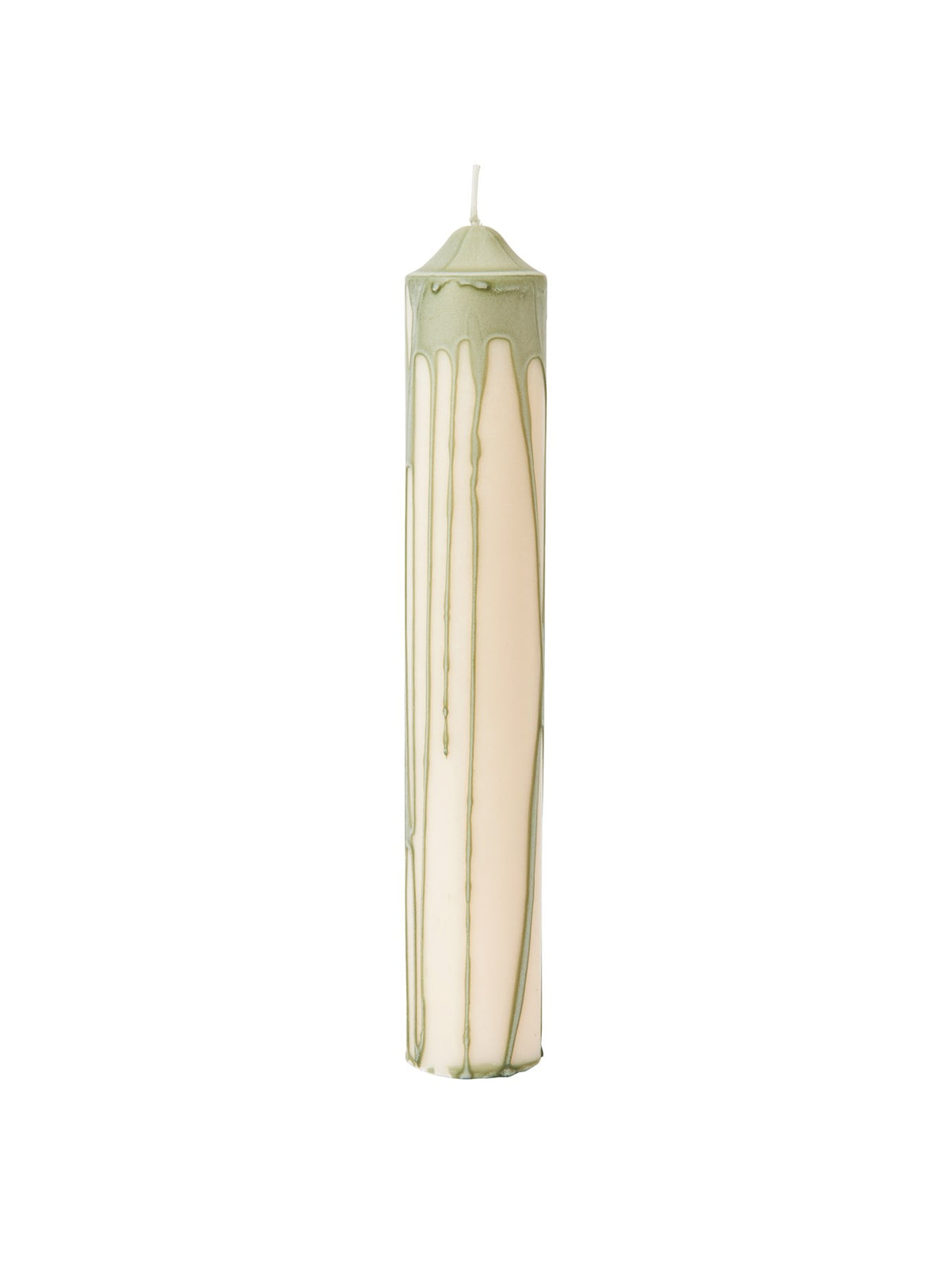 Stumpenkerze aus reinem Stearin in Dunkle Schokolade, zylindrische Form mit gewelltem, handverziertem Wachsprofil, Höhe 20 cm.
