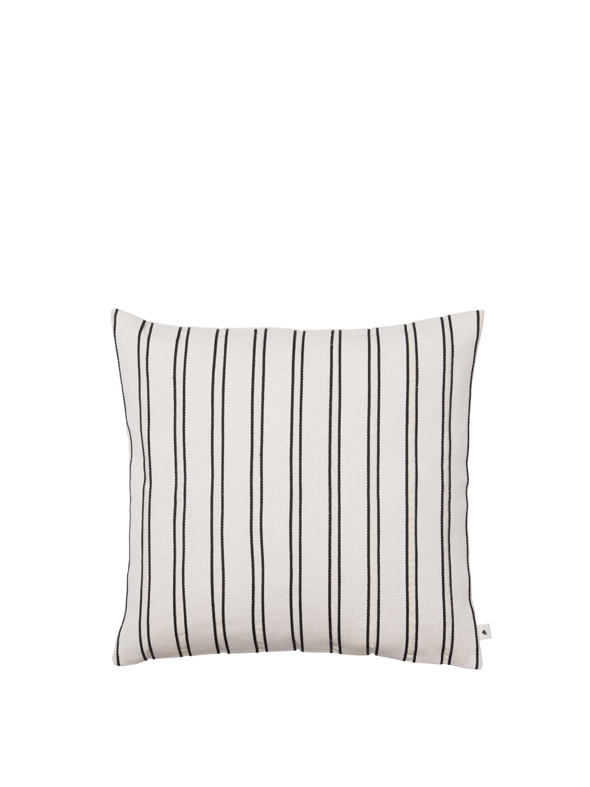Twill Kissen in Off-white/Black präsentiert im Onlineshop von KAQTU Design AG. Deko Kissen ist von Ferm Living