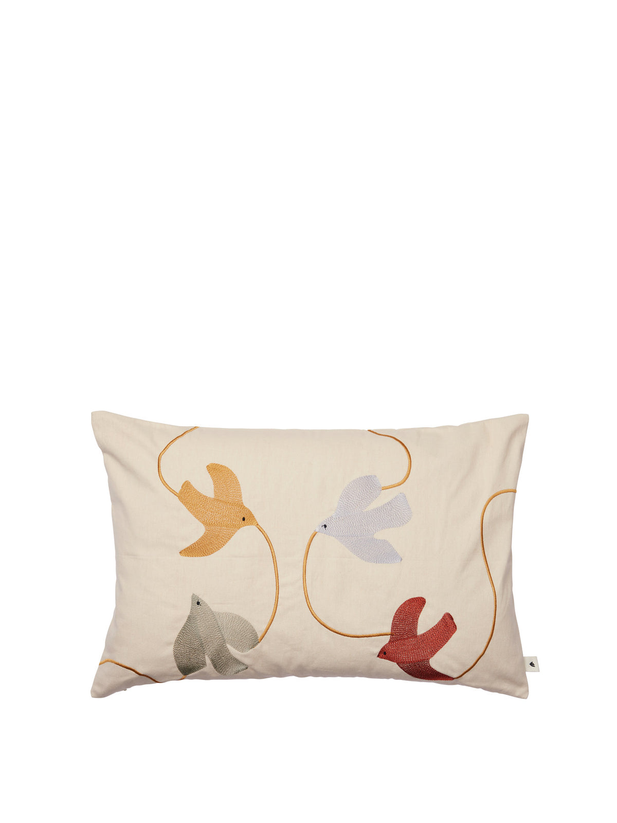Swif Bird Embroidered Cushion Rectangular in Multi präsentiert im Onlineshop von KAQTU Design AG. Kissen ist von Ferm Living
