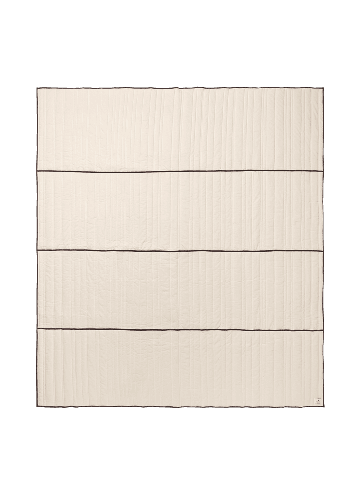 Vari Quilted Tagesdecke Double in Natural/Dark Chocolate präsentiert im Onlineshop von KAQTU Design AG. Bettwäsche ist von Ferm Living