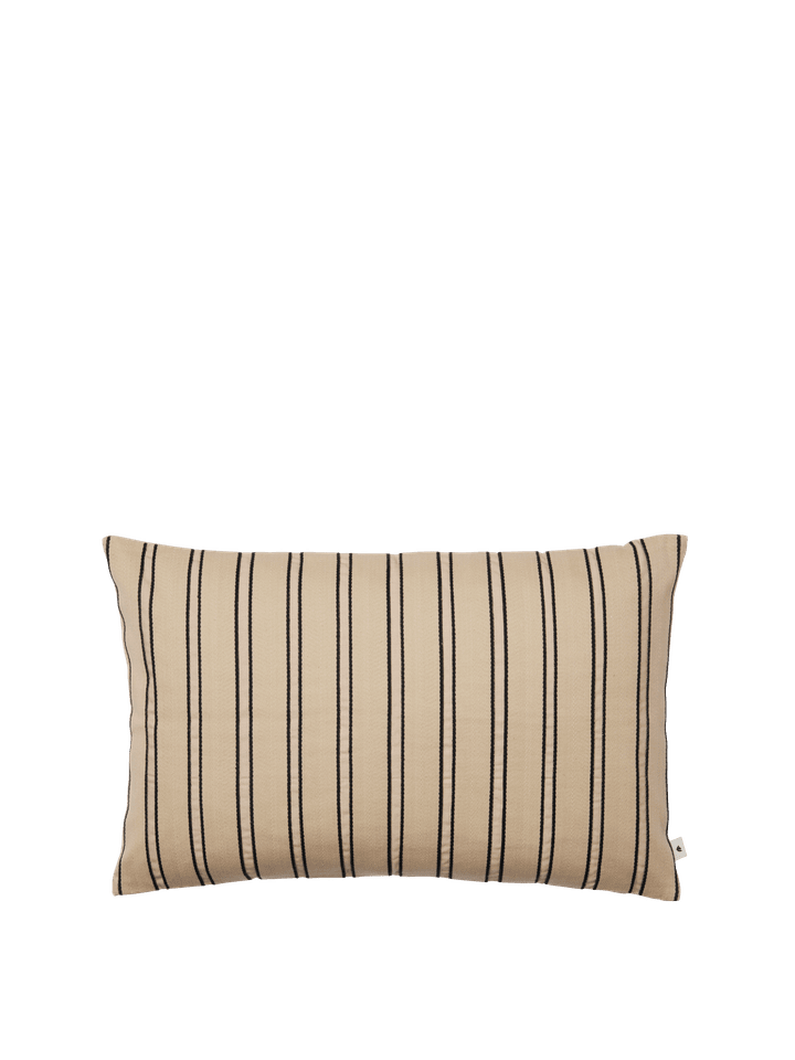Twill Kissenbezug rechteckig in Cashmere/Black präsentiert im Onlineshop von KAQTU Design AG. Deko Kissenbezug ist von Ferm Living