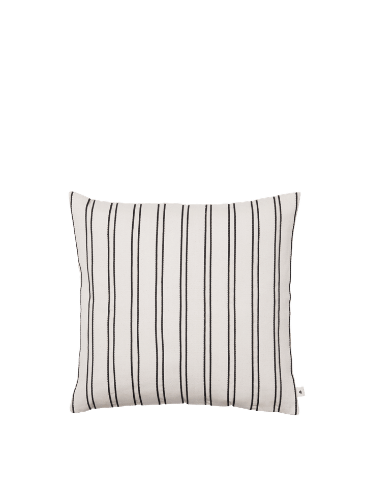 Twill Kissenbezug in Off-white/Black präsentiert im Onlineshop von KAQTU Design AG. Deko Kissenbezug ist von Ferm Living