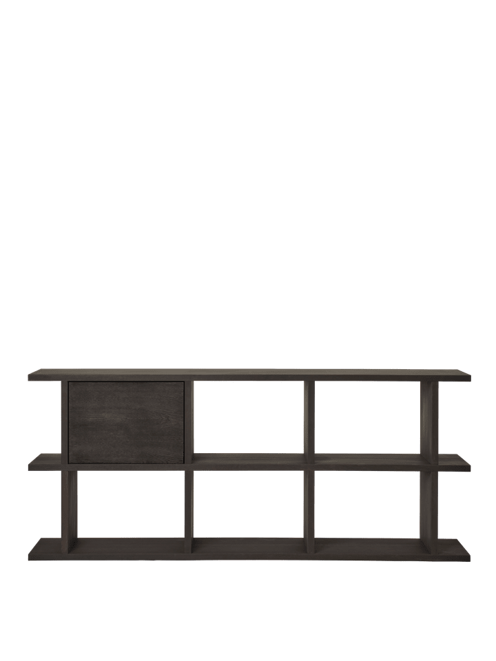 Stylisches Kona Bücherregal Cabinet Insert von Ferm Living, perfekt für die stilvolle Organisation von Büchern und dekorativen Objekten.