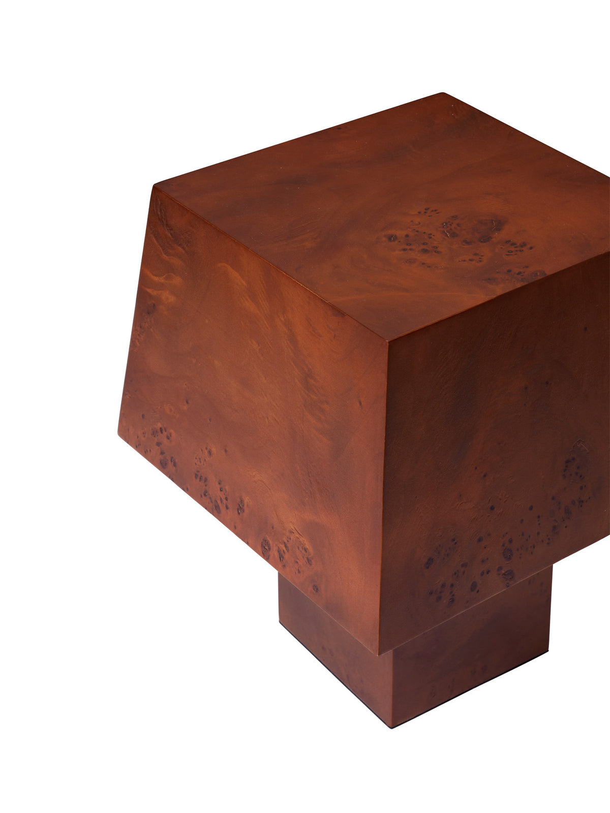 Burl Tischlampe in Dark Stained Burl präsentiert im Onlineshop von KAQTU Design AG. Tischleuchte ist von Ferm Living