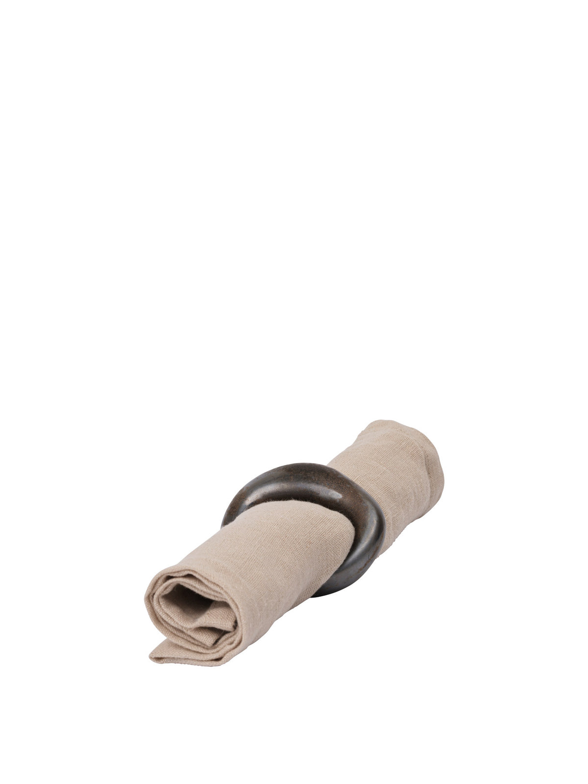 Orrith Napkin Rings Set of 4 in Rustic Bronze präsentiert im Onlineshop von KAQTU Design AG. Serviettenhalter ist von Ferm Living