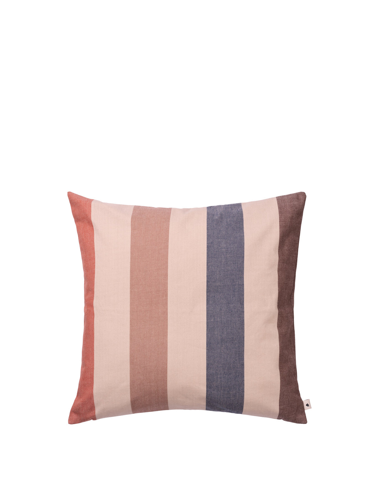 Strand Outdoor Kissen in Cashmere/Mocha/Indigo Blue präsentiert im Onlineshop von KAQTU Design AG. Deko Kissen ist von Ferm Living