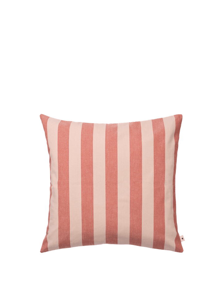 Strand Outdoor Kissen in Burnt Ochre/Parchment präsentiert im Onlineshop von KAQTU Design AG. Deko Kissen ist von Ferm Living