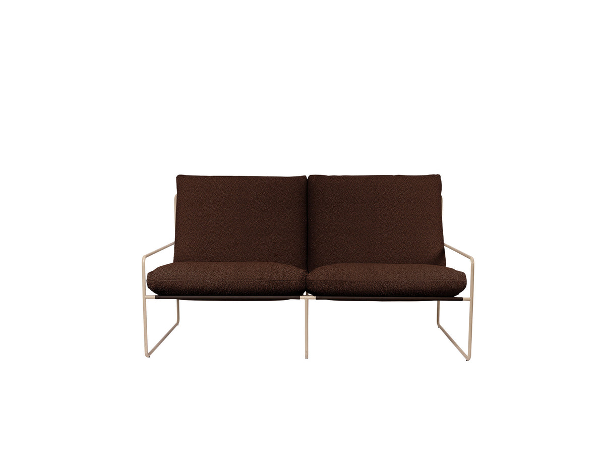 Desert 2-Sitzer Lounge Sofa von Ferm Living mit Bouclé-Bezug und Stahlrahmen im Freien