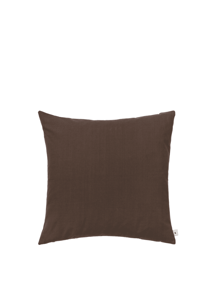 Sen Kissen in Dark Chocolate präsentiert im Onlineshop von KAQTU Design AG. Deko Kissen ist von Ferm Living
