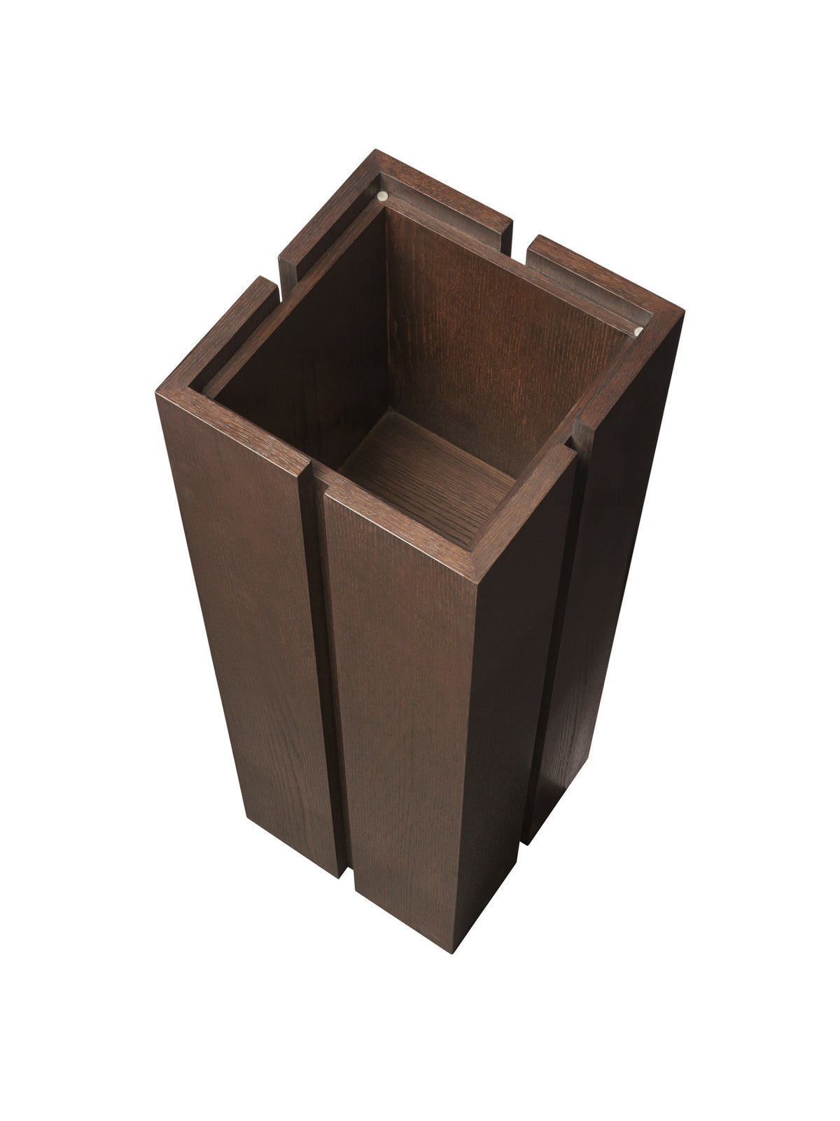 Parcel Podest H90 in Dunkel gebeizt präsentiert im Onlineshop von KAQTU Design AG. Podest ist von Ferm Living