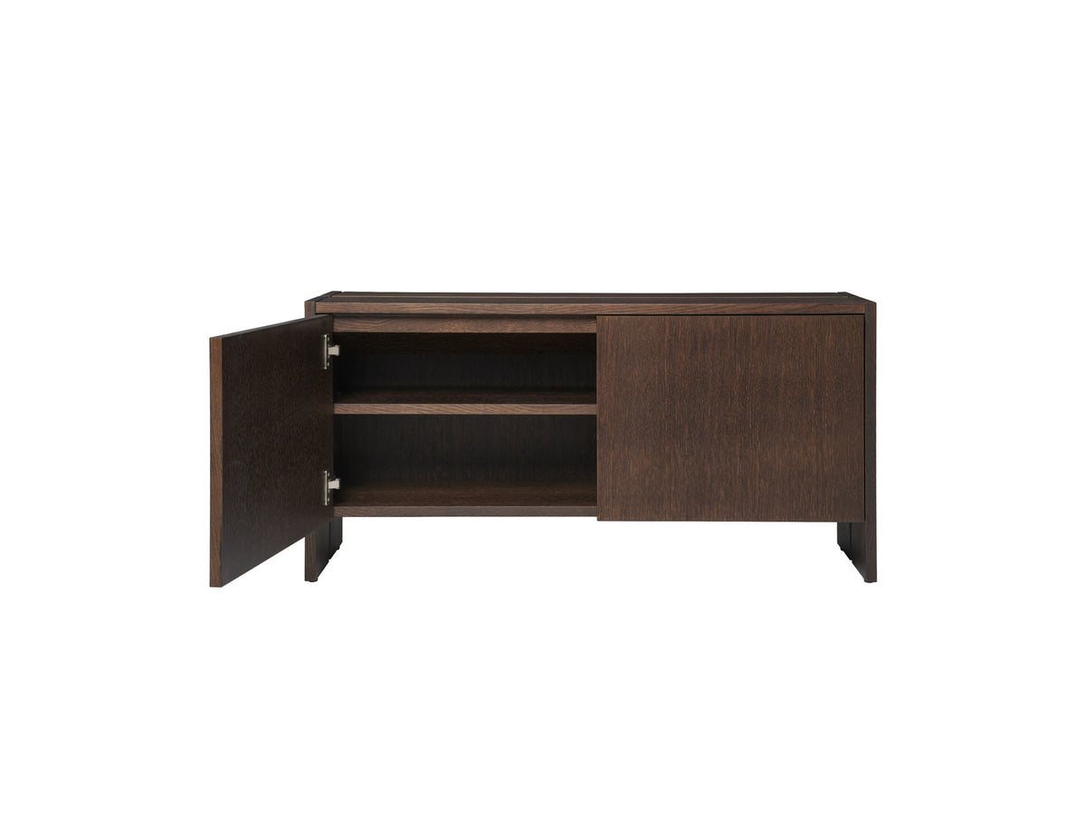 Parcel Hallway Sideboard H50 in Dark Stained Oak präsentiert im Onlineshop von KAQTU Design AG. Sideboard ist von Ferm Living