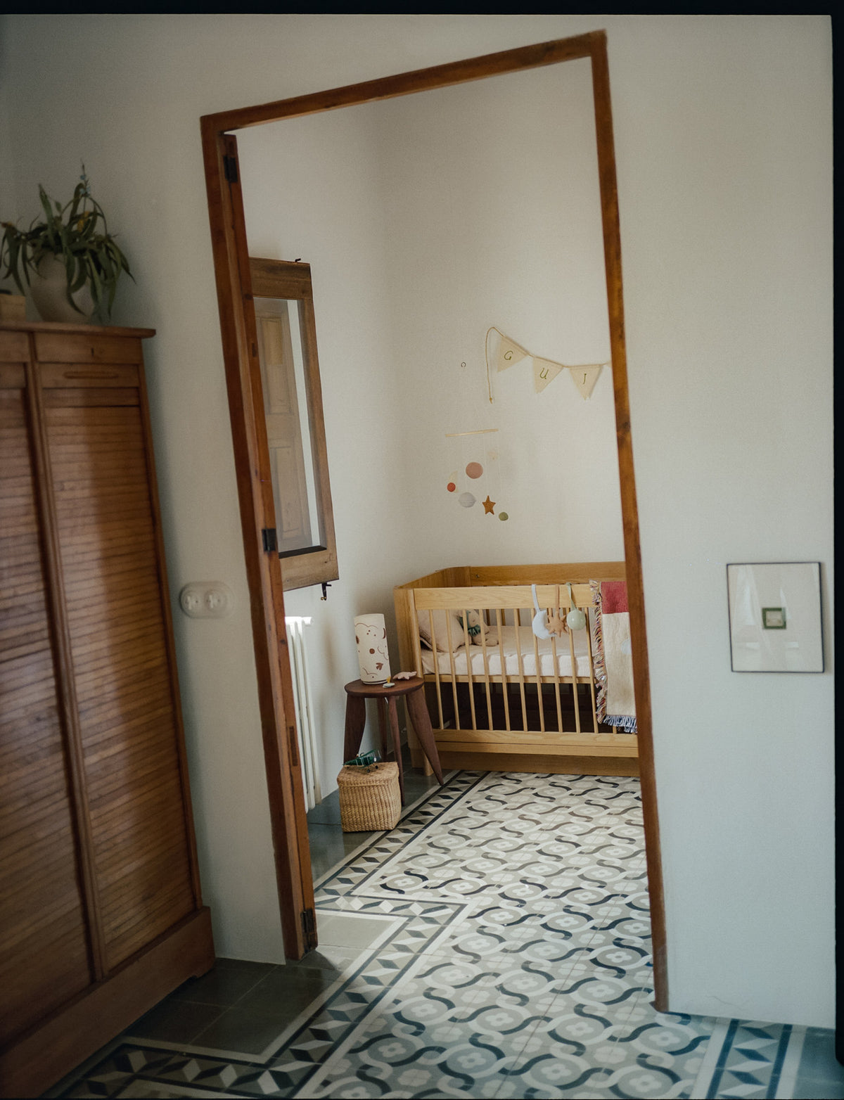 Skye Baby Toys Set of 3 in Tea Green präsentiert im Onlineshop von KAQTU Design AG. Spielzeug ist von Ferm Living