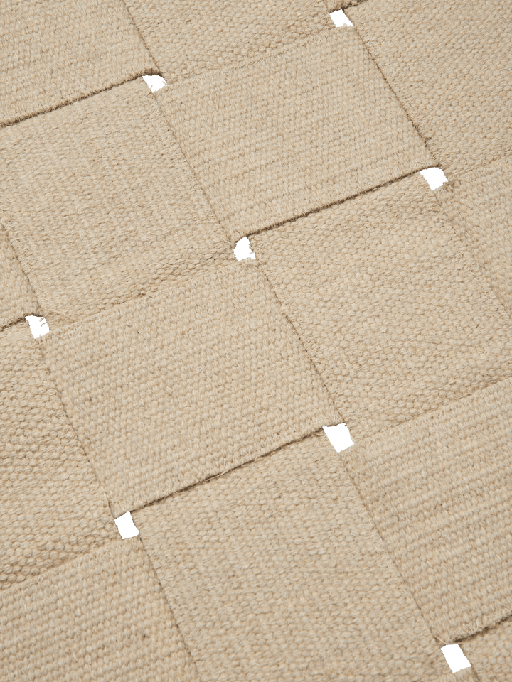 Foundation Teppich 135 x 200 in Cashmere präsentiert im Onlineshop von KAQTU Design AG. Teppich ist von Ferm Living