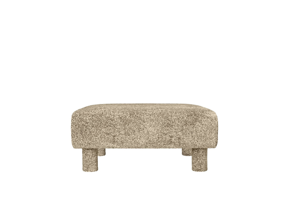 Ottomane Dase von Ferm Living in Butter/Black mit Samtbezug Poppy Velvet, gepolsterter Rückenlehne und wählbaren Holz- oder Polsterbeinen, modulares Design.