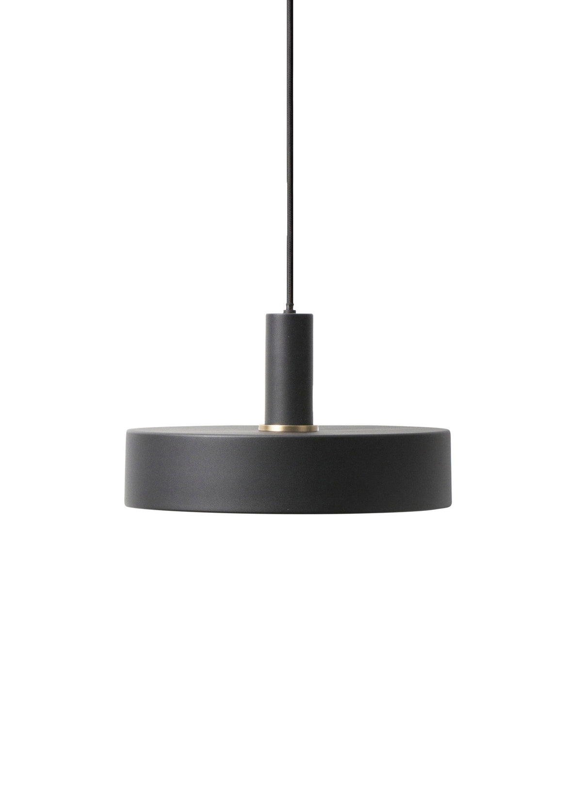 Collect Pendellampe tief in Schwarz präsentiert im Onlineshop von KAQTU Design AG. Pendelleuchte ist von Ferm Living