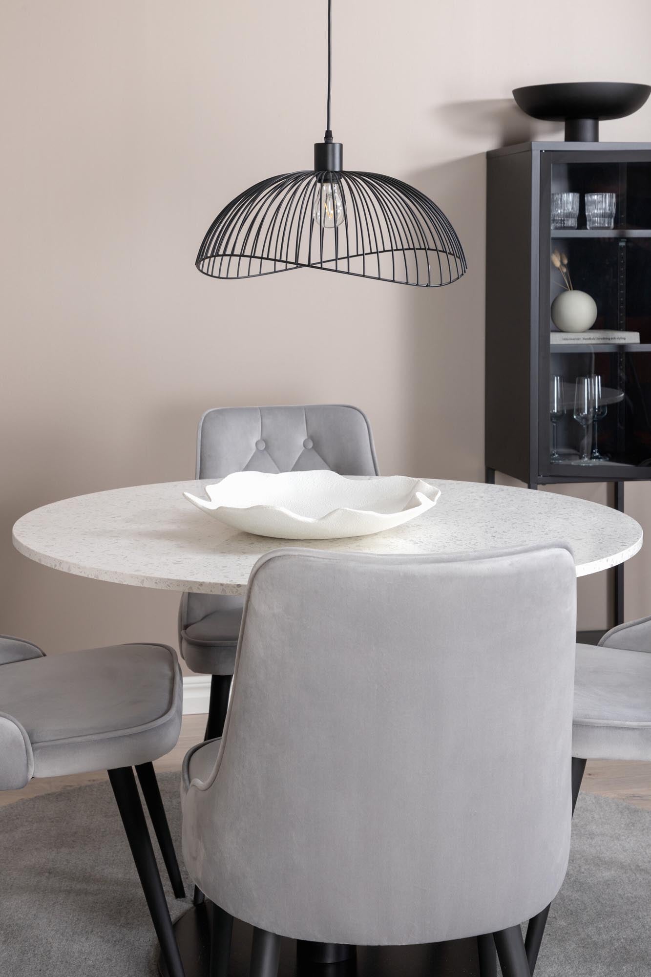 Stilvolles Razzia Esszimmerset von Venture Home: 106 cm Esstisch und 4 luxuriöse Samtstühle, perfekt für gemütliche Zusammenkünfte.