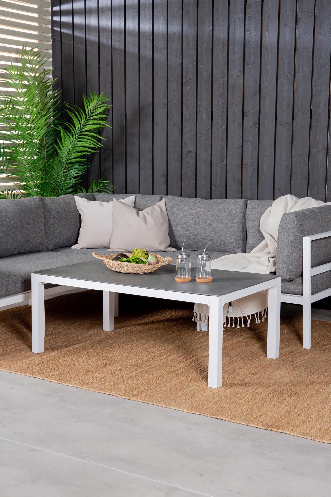 Copacabana Sofagarnitur V1 in Grau weiss präsentiert im Onlineshop von KAQTU Design AG. Loungeset ist von Venture Home