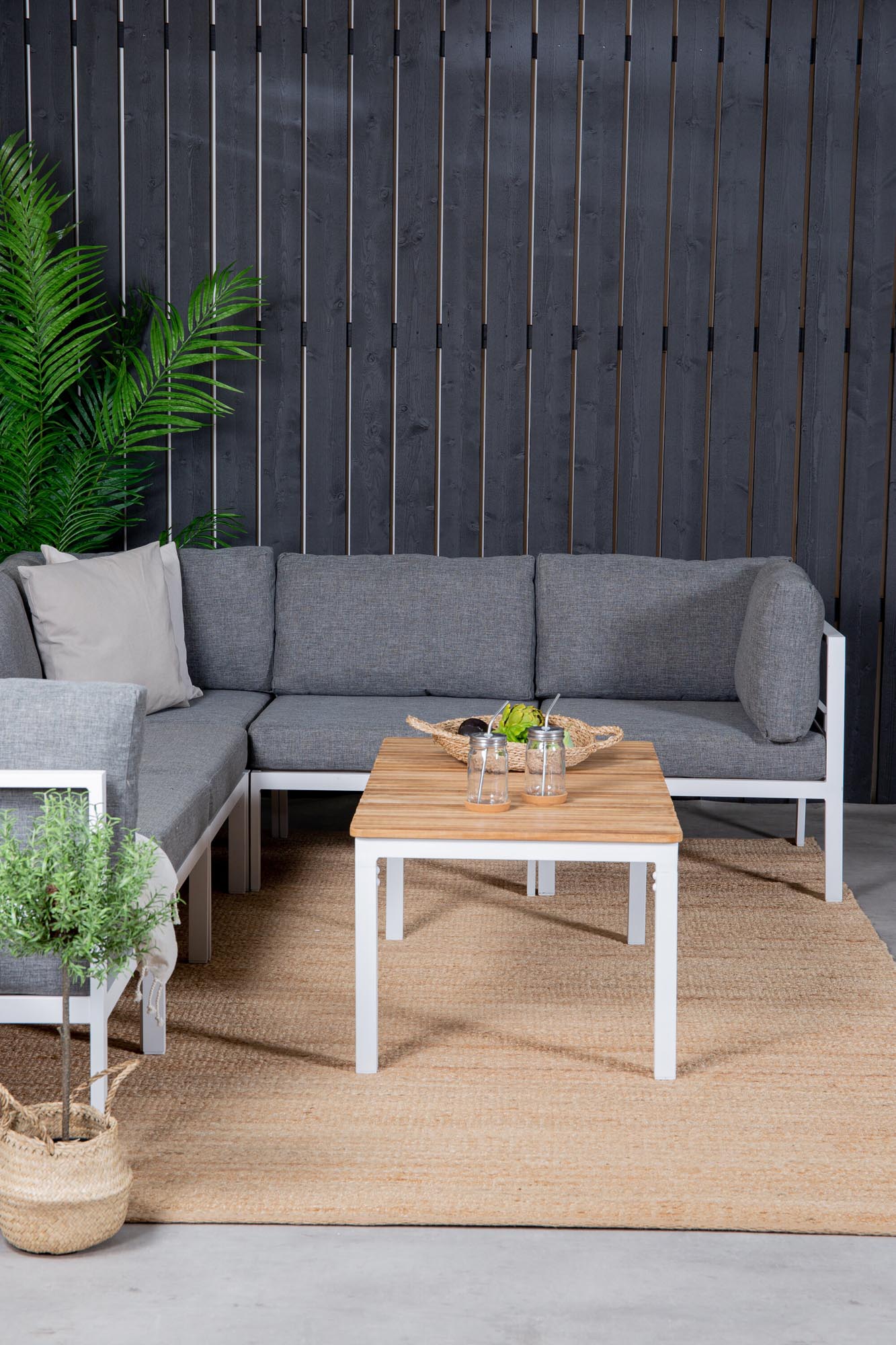 Copacabana Sofagarnitur V2 in Natur, Weiss präsentiert im Onlineshop von KAQTU Design AG. Loungeset ist von Venture Home