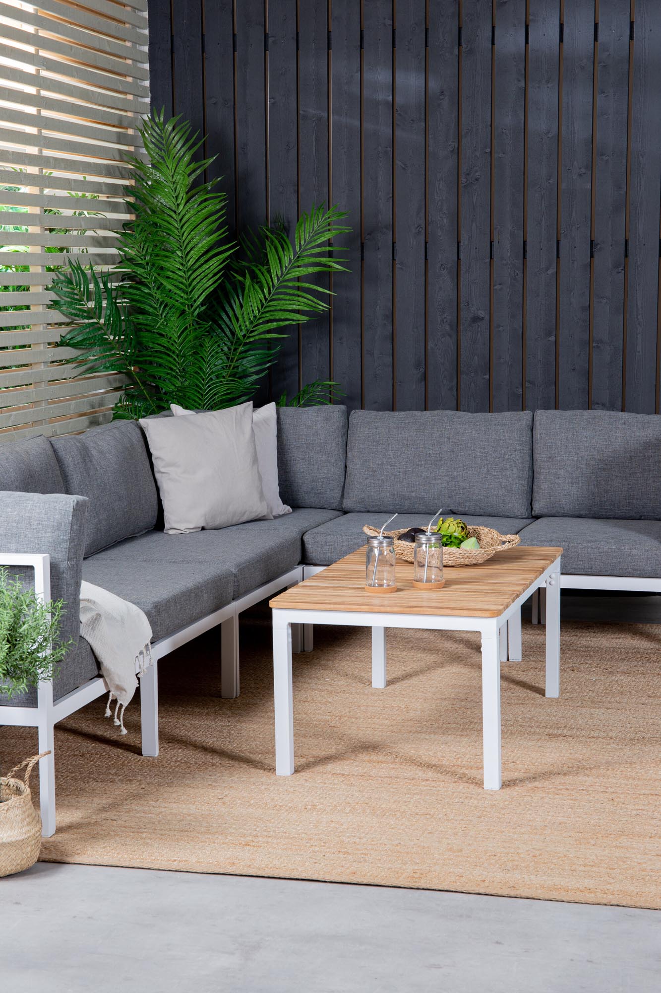 Copacabana Sofagarnitur V2 in Natur, Weiss präsentiert im Onlineshop von KAQTU Design AG. Loungeset ist von Venture Home