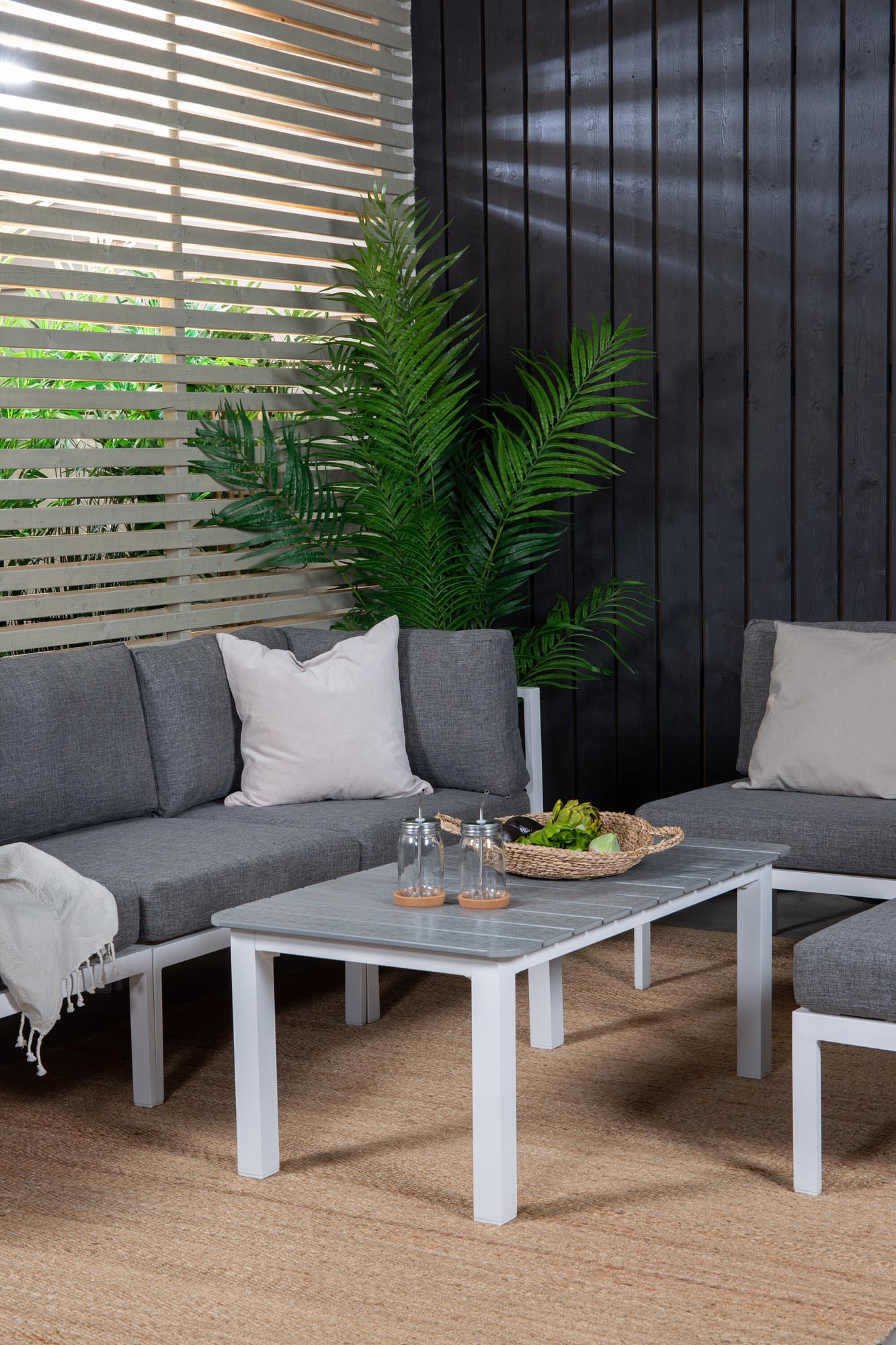 Copacabana Sofagarnitur V5 in Grau weiss präsentiert im Onlineshop von KAQTU Design AG. Loungeset ist von Venture Home