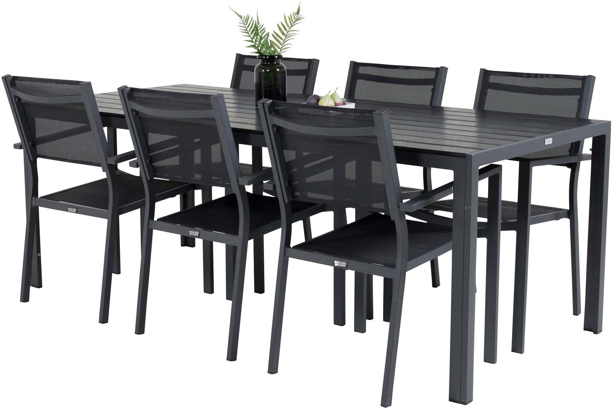 Elegantes Outdoor-Tischset für 6 Personen von Venture Home. Robuster Tisch und bequeme Copacabana Armstühle für unvergessliche Momente im Freien.