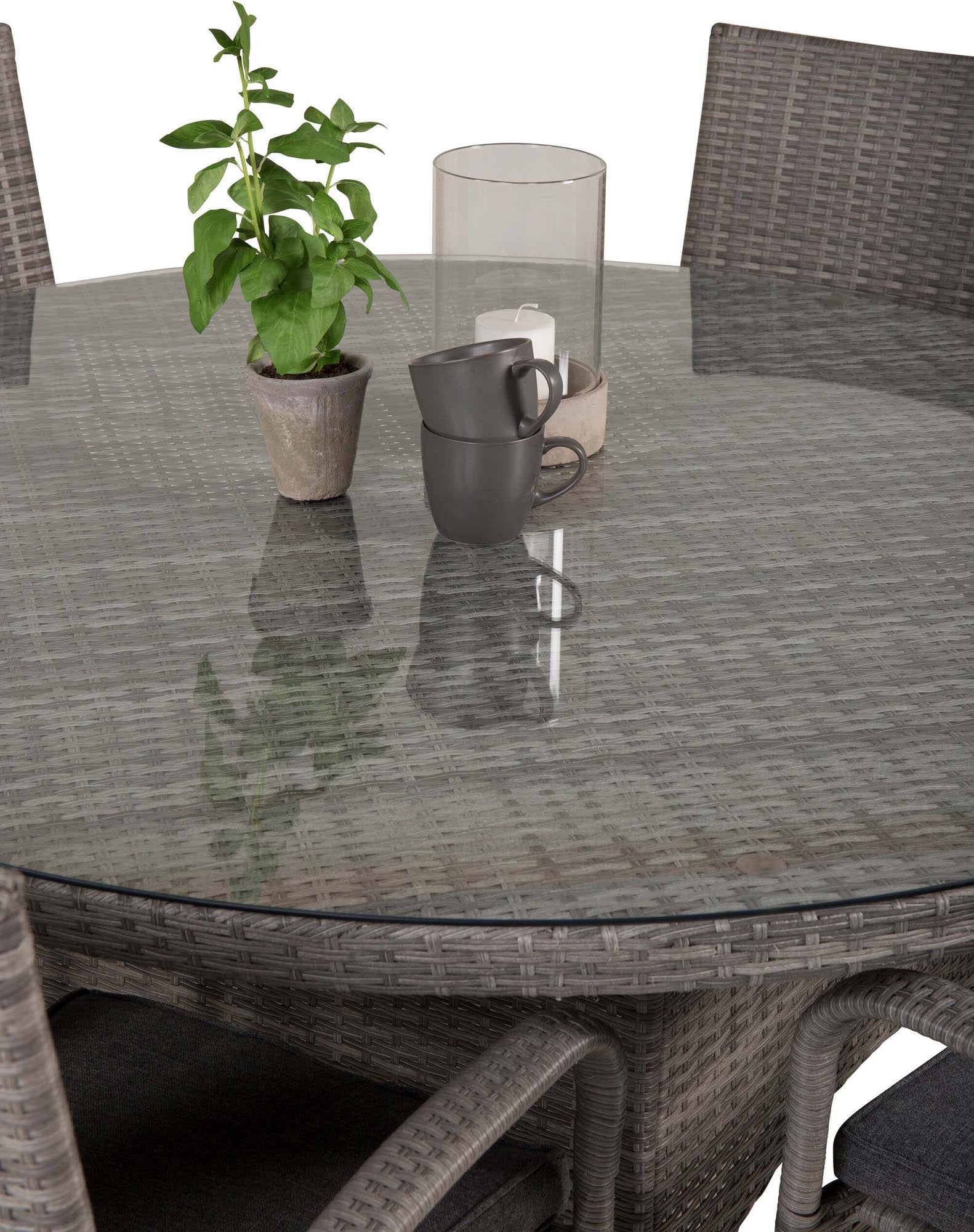 Volta Tischset: Perfekte Outdoor-Ästhetik von Venture Home.