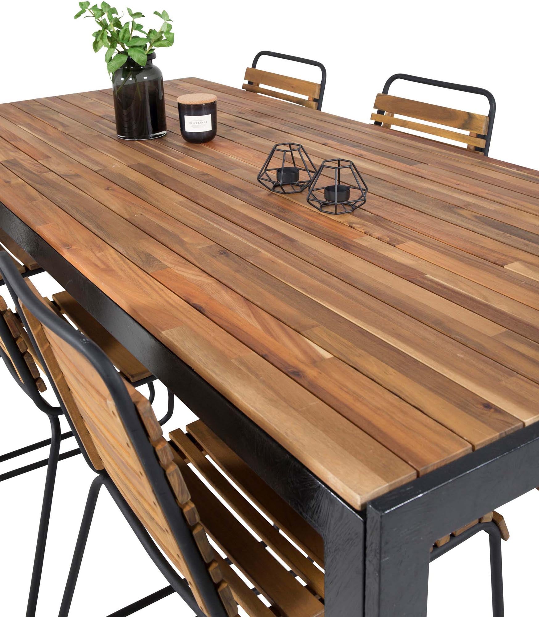 Entdecken Sie das stilvolle Bois Outdoor-Tischset von Venture Home: 205 cm langer Esstisch mit 6 ergonomischen Stühlen aus robustem Akazienholz.