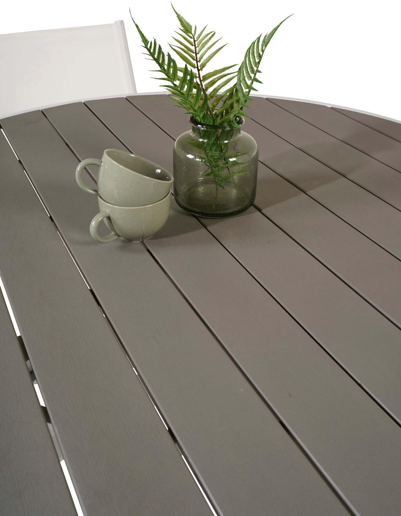 Stilvolles Parma Set: Santorini Tisch für 4, ideal für den Aussenbereich.