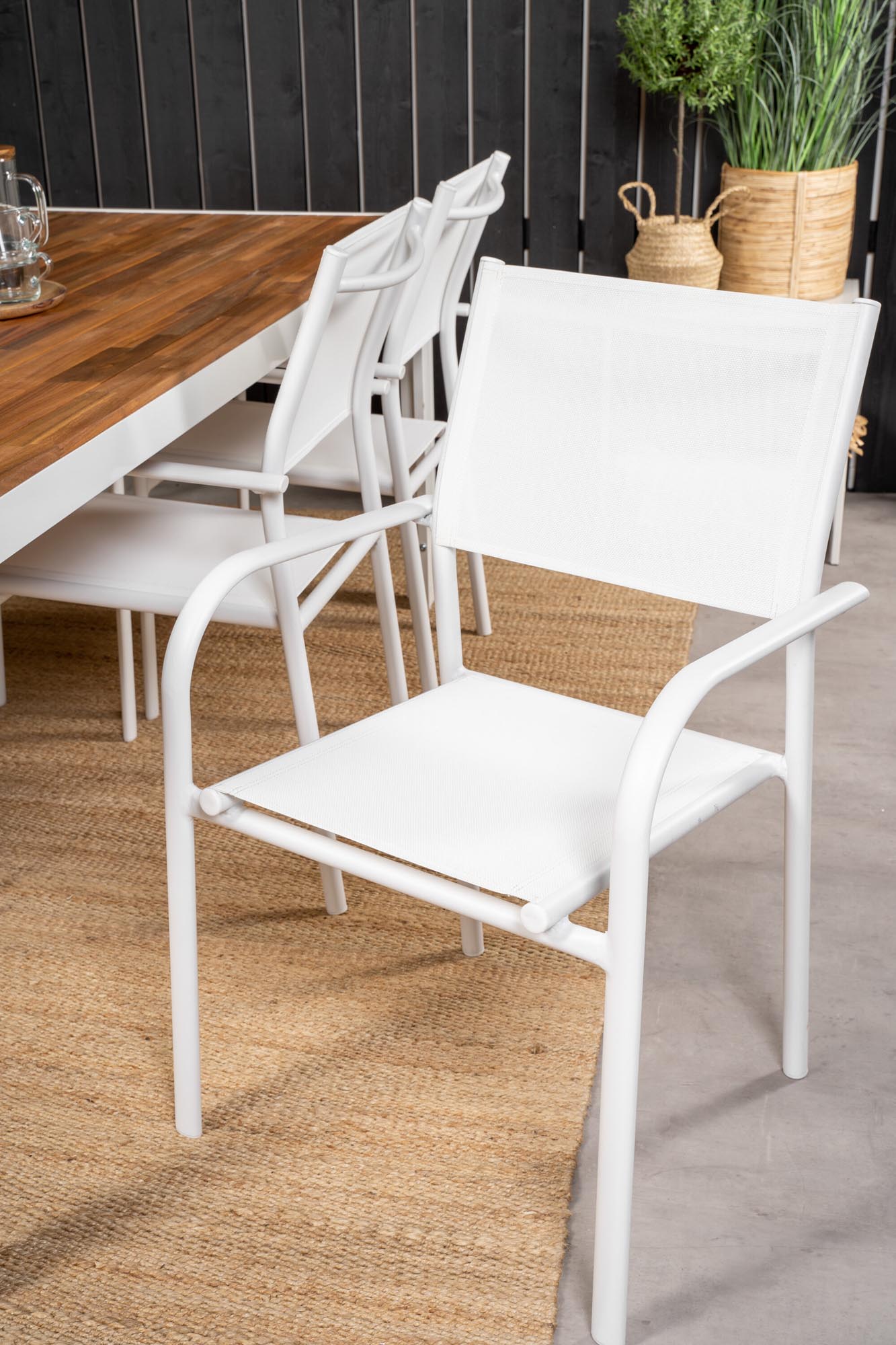 Bois Outdoor-Tischset + Santorini 200cm/6St. in Weiss präsentiert im Onlineshop von KAQTU Design AG. Gartentischset ist von Venture Home