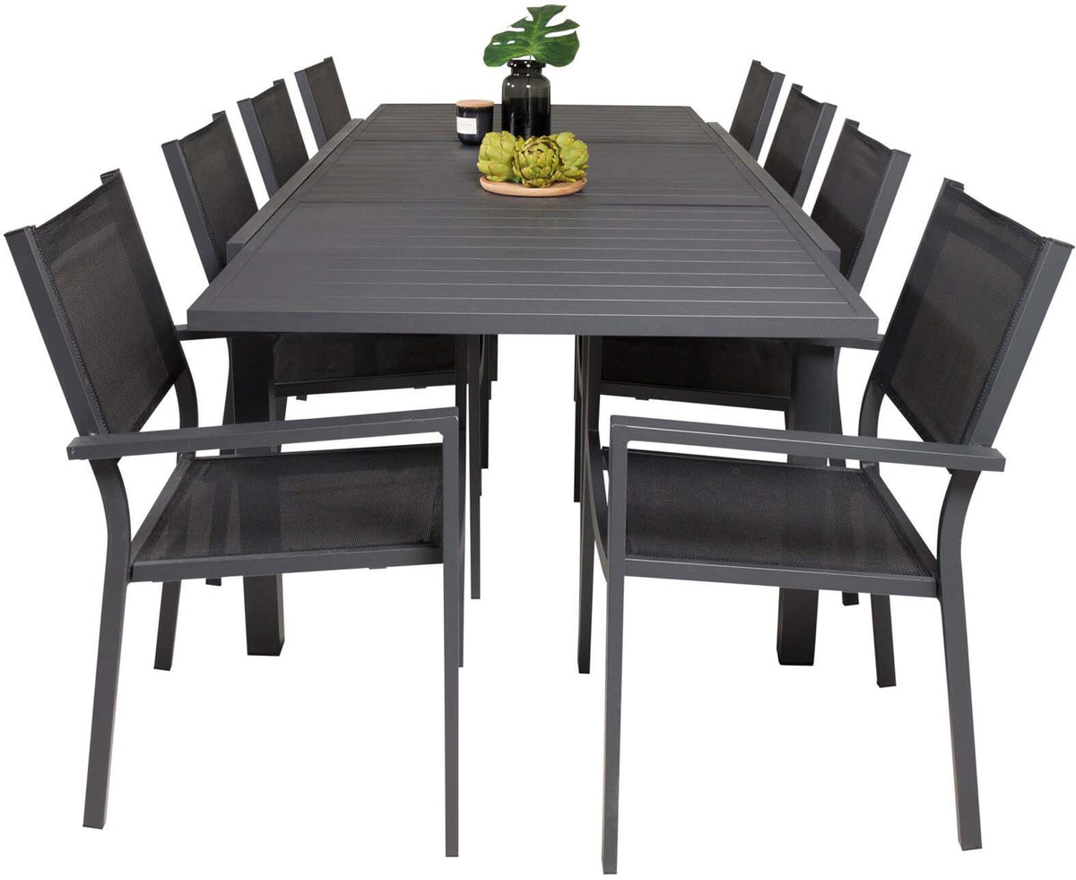 Marbella Outdoor-Tischset ausziehbar + Copacabana Stacking 240cm/8St. in Schwarz präsentiert im Onlineshop von KAQTU Design AG. Gartentischset ist von Venture Home