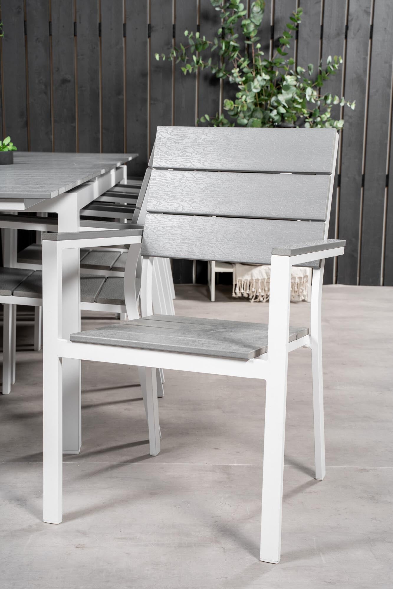 Levels Outdoor-Tischset 229cm/8St. in Grau weiss präsentiert im Onlineshop von KAQTU Design AG. Gartentischset ist von Venture Home