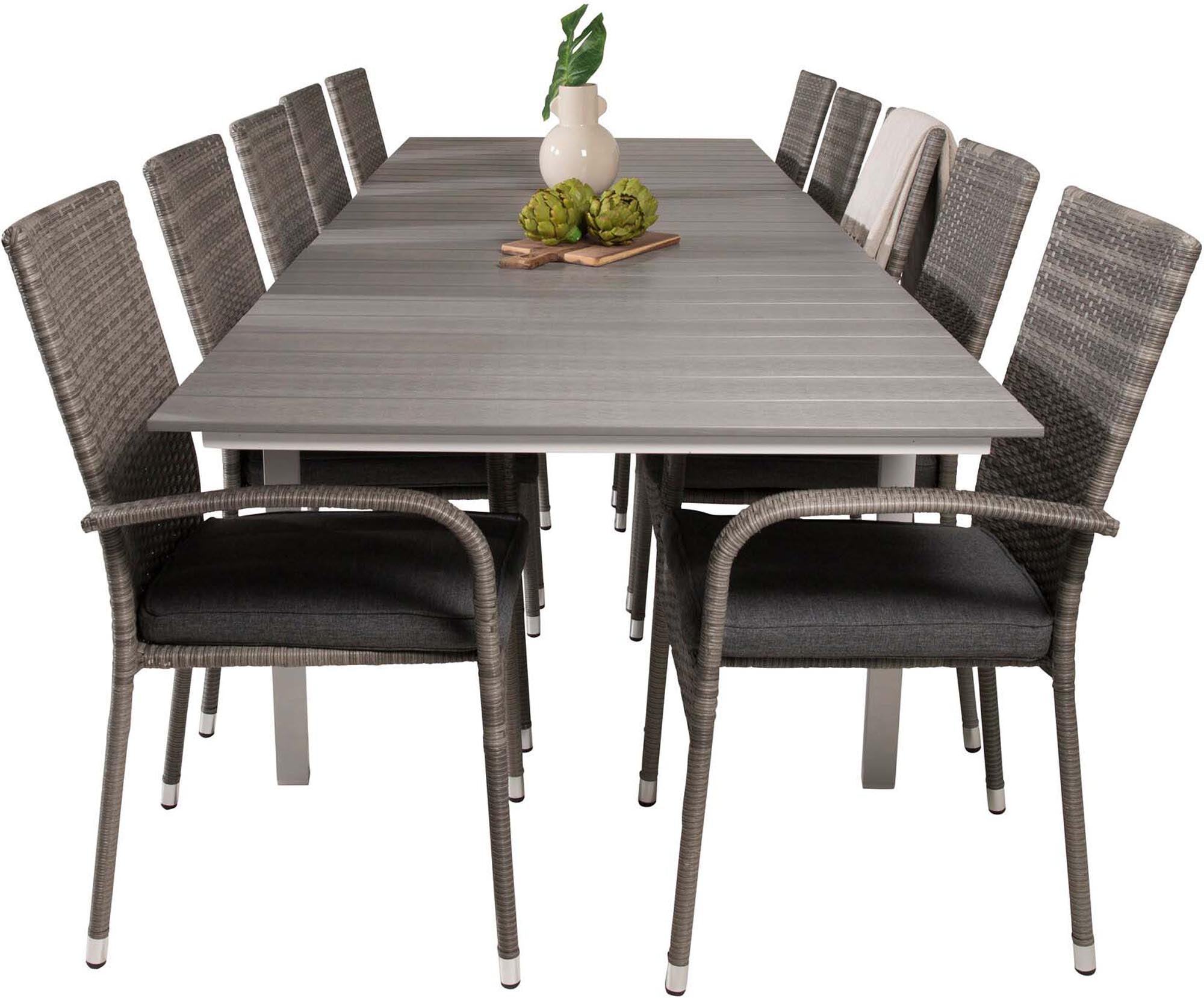 Stilvolles Outdoor-Tischset für unvergessliche Sommerabende.