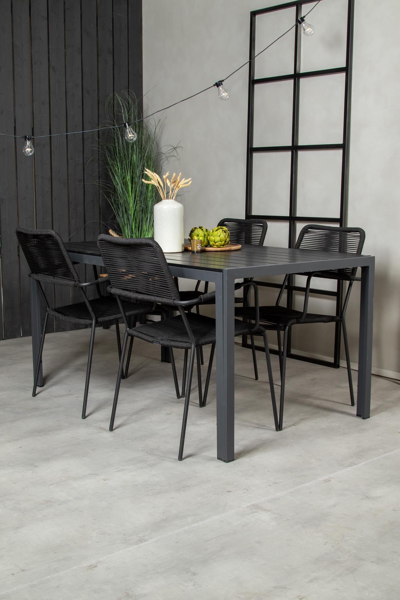 Break Outdoor-Tischset + Lindos Arm 150cm/4St. in Schwarz präsentiert im Onlineshop von KAQTU Design AG. Gartentischset ist von Venture Home