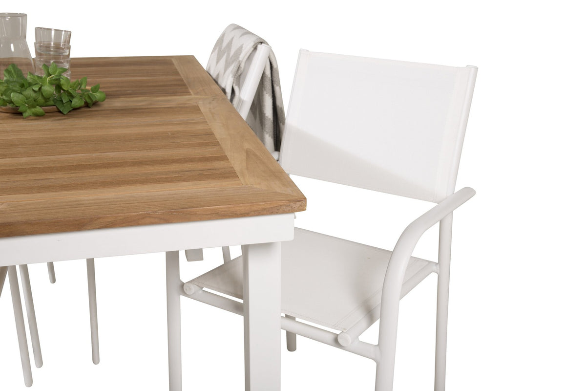 Weisses Gartentischset Santorini & Panama von Venture Home: zwei Stühle aus Aluminium und rechteckiger Tisch mit Teak-Tischplatte.