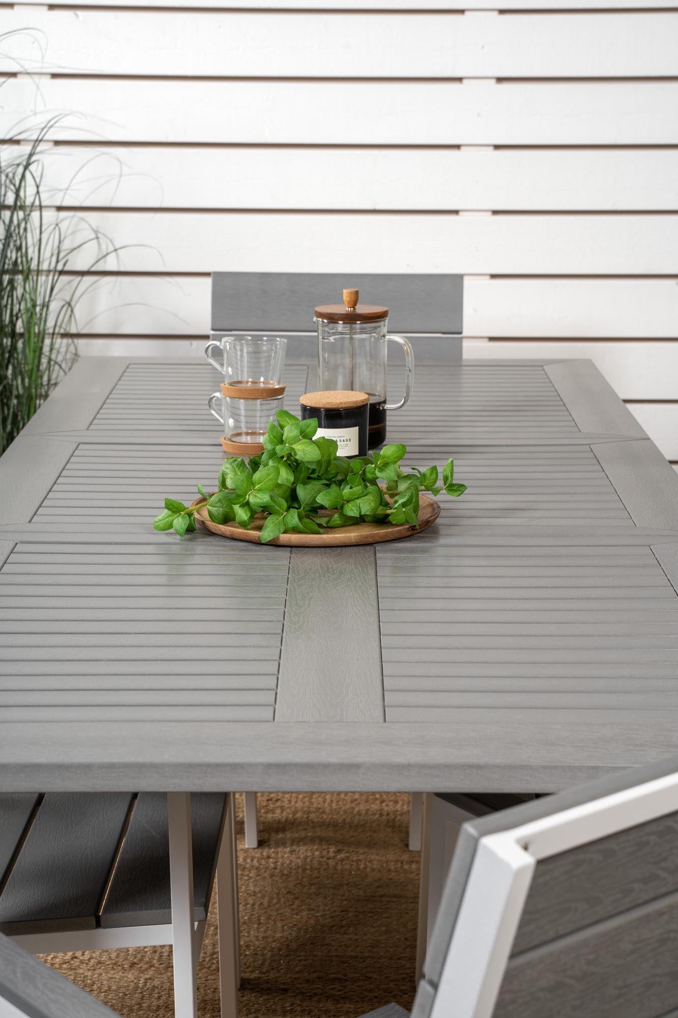 Albany Outdoor-Gartentischset ausziehbar + Levels 152cm/6St. in Grau weiss präsentiert im Onlineshop von KAQTU Design AG. Gartentischset ist von Venture Home