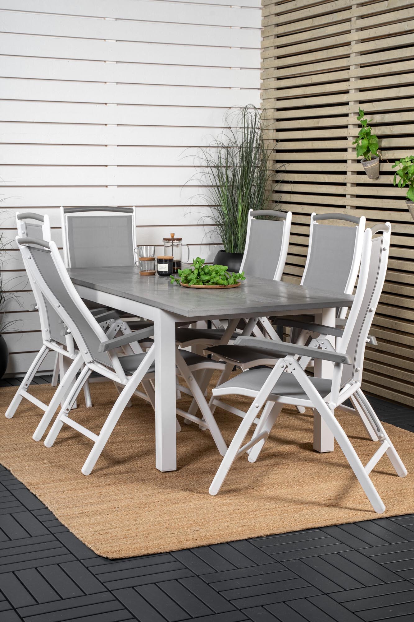 Albany Outdoor-Gartentischset ausziehbar + Position 152cm/6St. in Weiss Alu / Grau präsentiert im Onlineshop von KAQTU Design AG. Gartentischset ist von Venture Home
