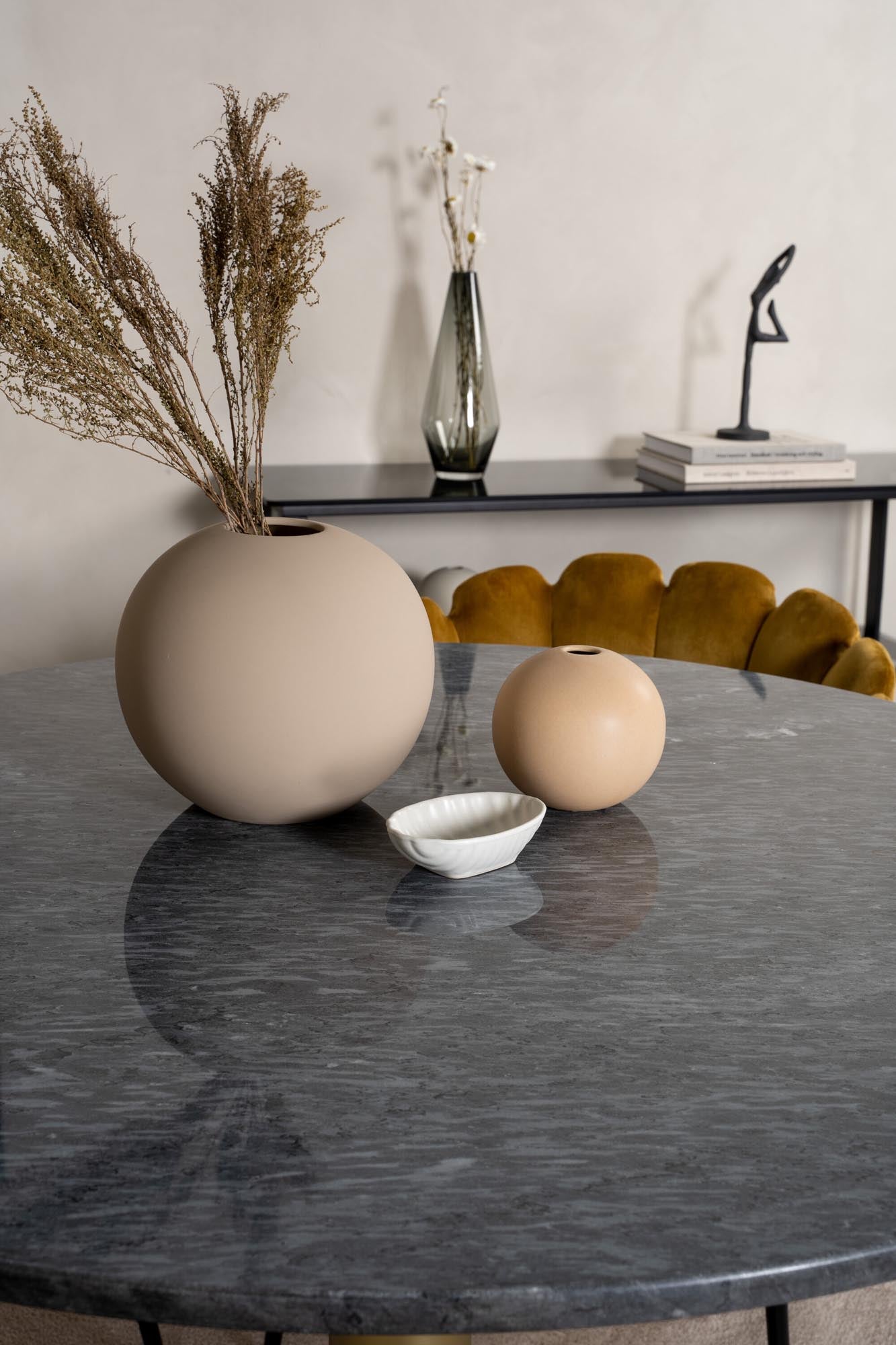 Stilvolles Esszimmerset Estelle + Limhamn von Venture Home.