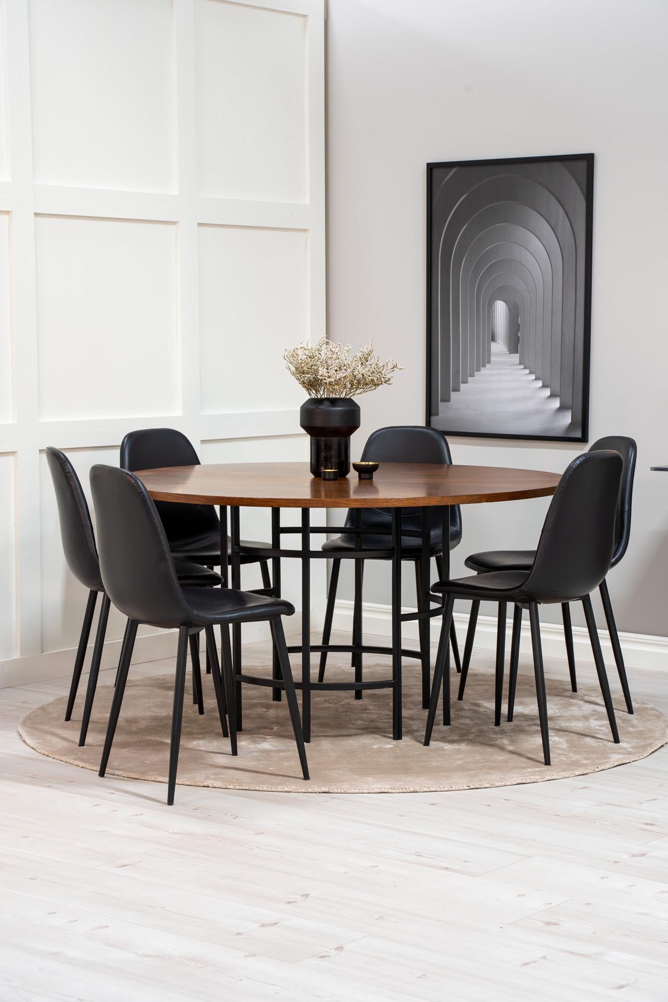 Esszimmerset Copenhagen + Polar ⌀140cm/6St. in Schwarz präsentiert im Onlineshop von KAQTU Design AG. Esszimmerset ist von Venture Home