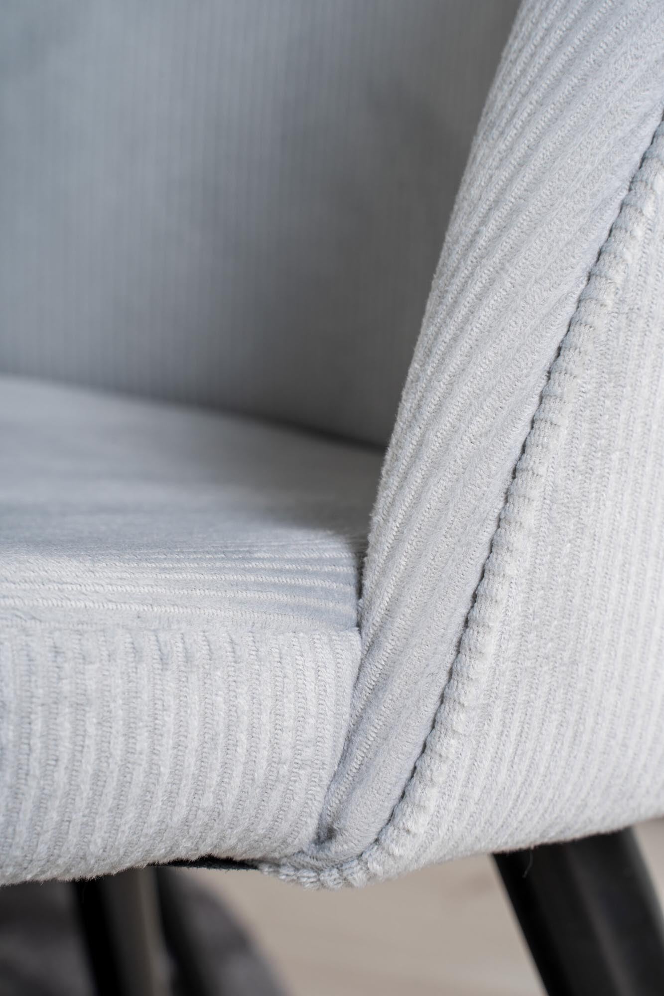 Elegantes Esszimmerset Copenhagen + Velvet für 6, Ø140cm Tisch.