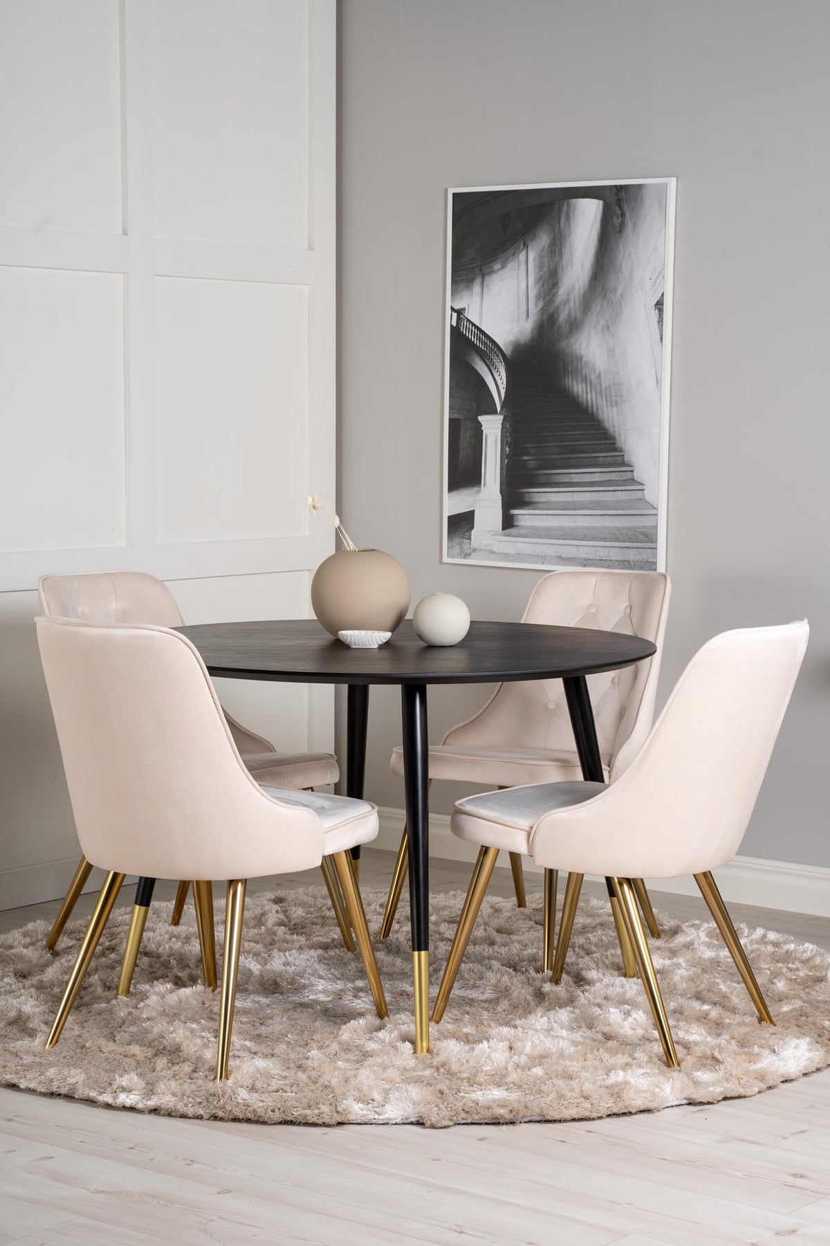 Dipp Esszimmerset + Velvet Deluxe ⌀115cm/4St. in Beige, Gold präsentiert im Onlineshop von KAQTU Design AG. Esszimmerset ist von Venture Home