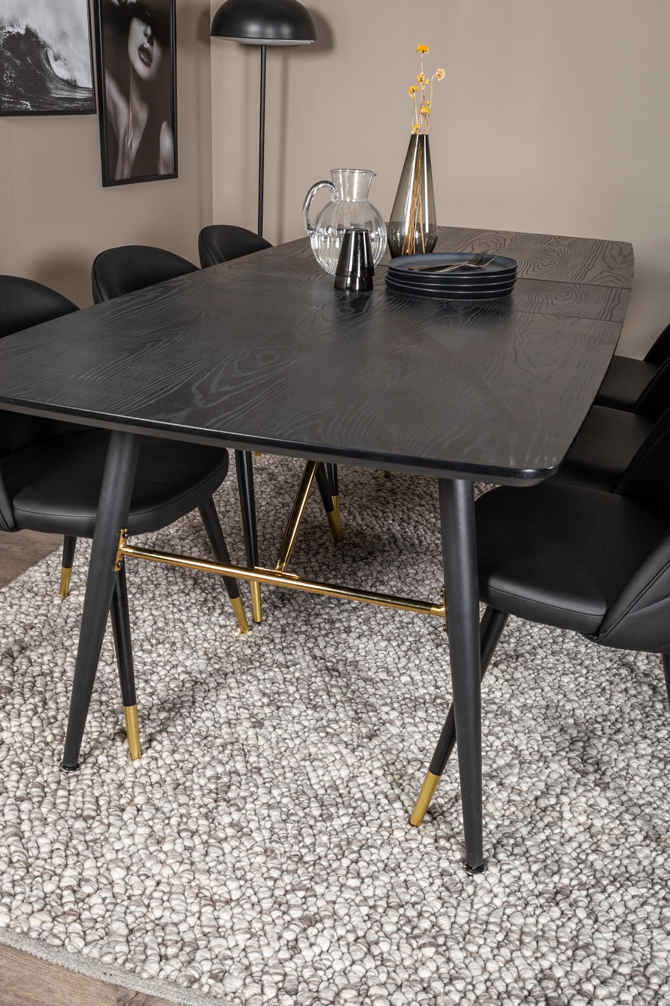 Elegantes Esszimmerset in Gold, ausziehbar, 6 Samtstühle, 180cm.