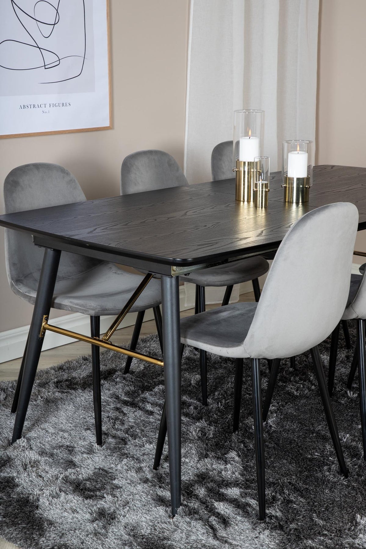 Gold Esszimmerset ausziehbar + Polar Dining 180cm/6St. in Schwarzgrau präsentiert im Onlineshop von KAQTU Design AG. Esszimmerset ist von Venture Home
