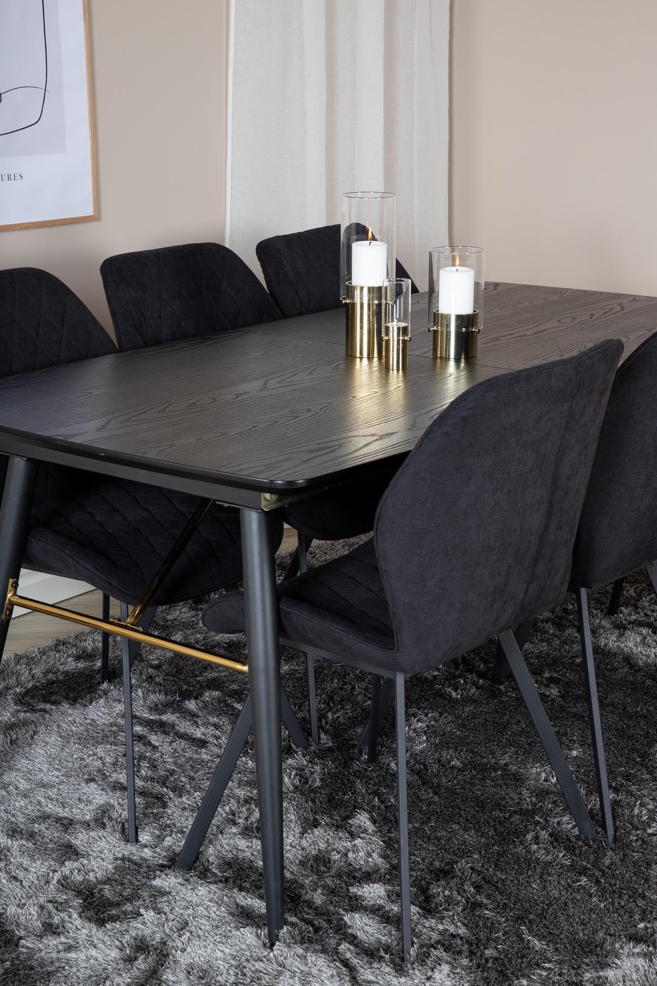 Luxuriöses, ausziehbares Esszimmerset in Gold mit 180 cm Tisch und 6 komfortablen Gemma-Stühlen von Venture Home für gesellige Anlässe.