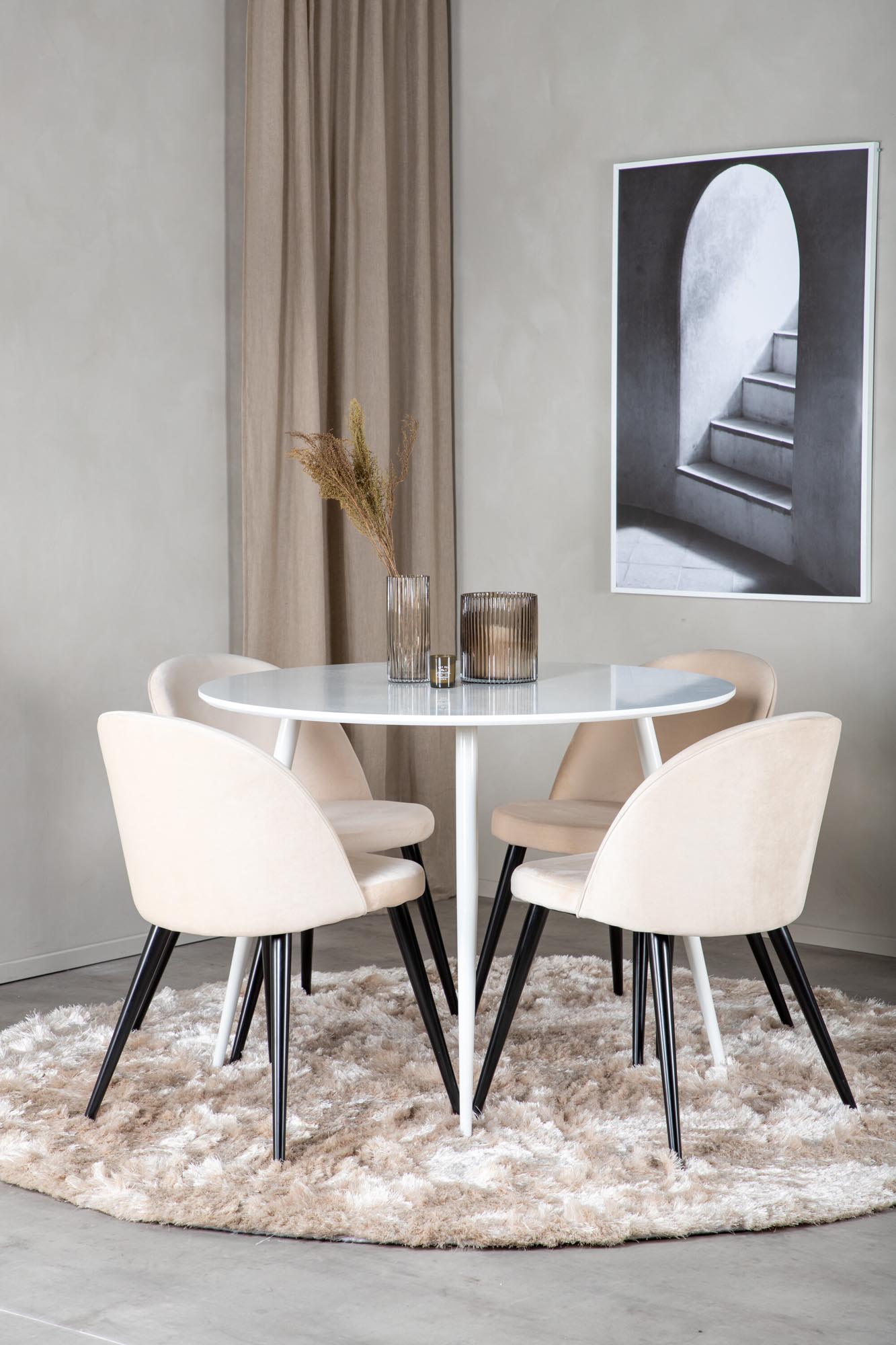 Stilvolles Plaza Esszimerset von Venture Home: Runder 100 cm Tisch mit 4 Samt-Stühlen für elegantes Esszimmer-Ambiente.