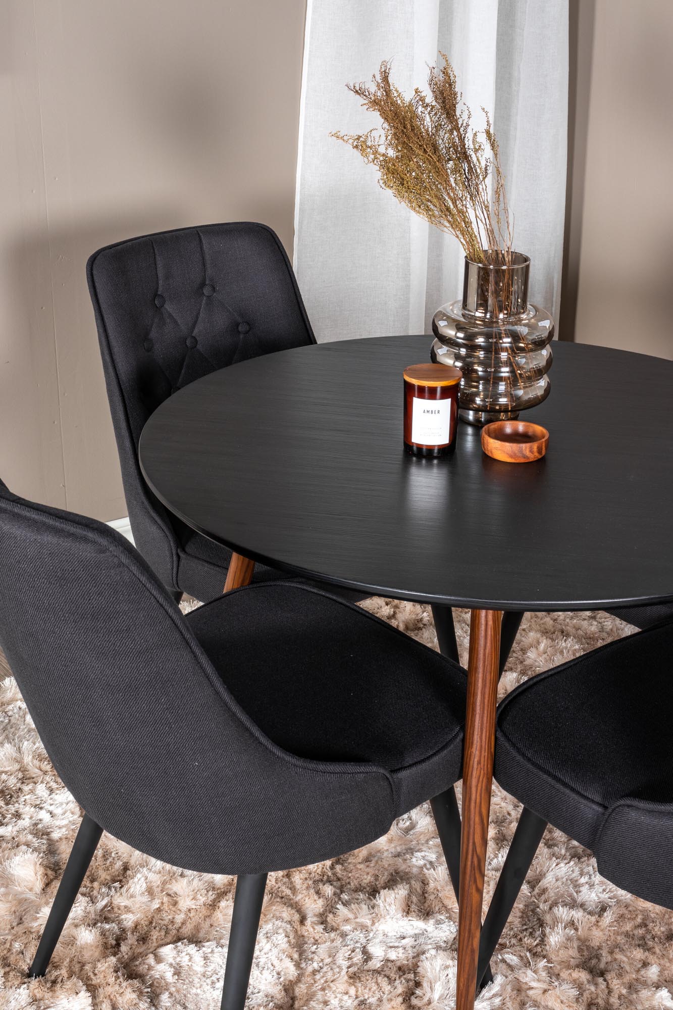 Elegantes Esszimerset Plaza + Velvet Deluxe, 100cm, 4 Stühle, modern.