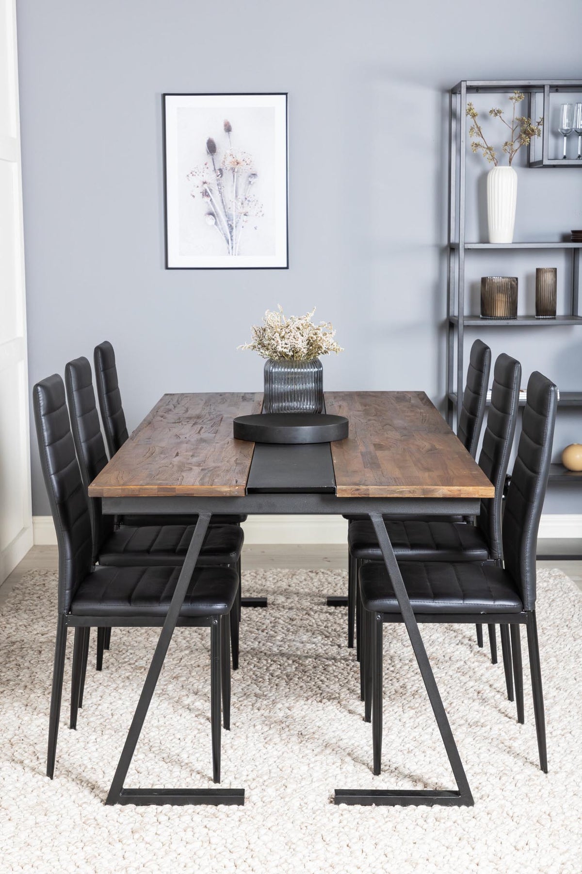 Jakarta Esszimmerset + Slim 200cm/6St. in Schwarz präsentiert im Onlineshop von KAQTU Design AG. Esszimmerset ist von Venture Home